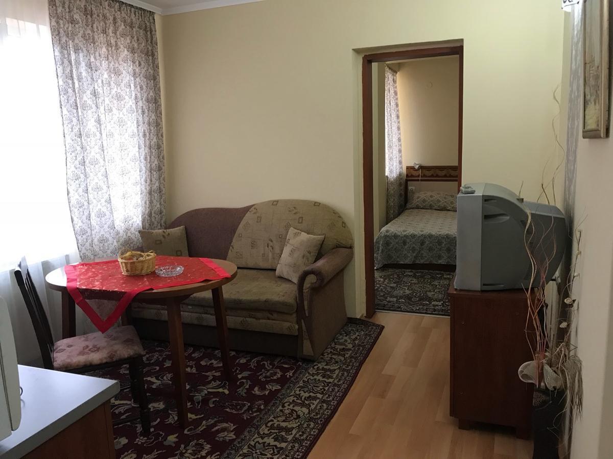 Hotel Triumph Нова-Загора Экстерьер фото