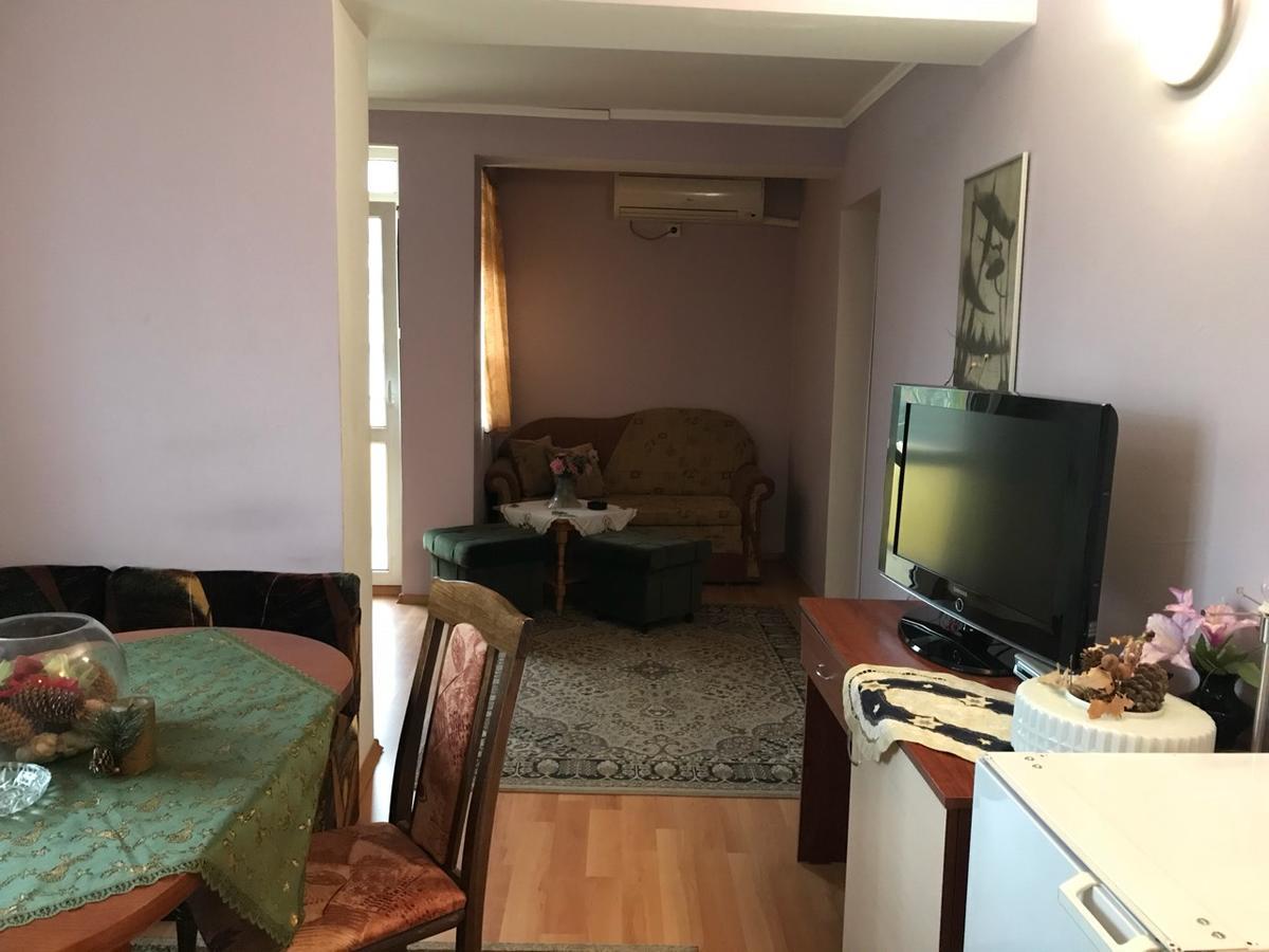 Hotel Triumph Нова-Загора Экстерьер фото